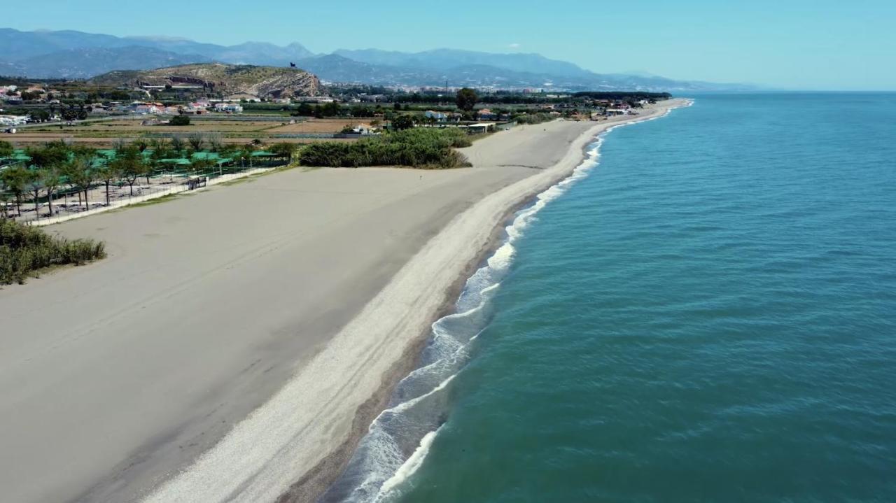 Kampaoh Costa Del Sol Hotel Алмаяте Бахо Екстериор снимка